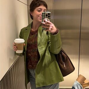 Meet your Posher, Kaelin